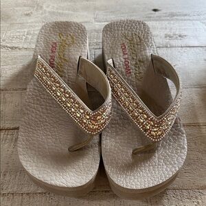 Skechers Tan Embellished Sandals